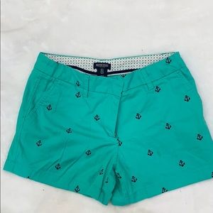Anchor pattern shorts
